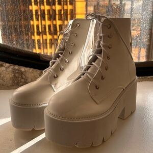 White Combat Boots Size 6.5 US (37 EU)